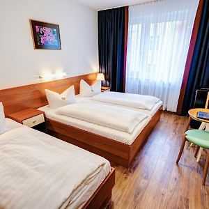 Dreibettzimmer